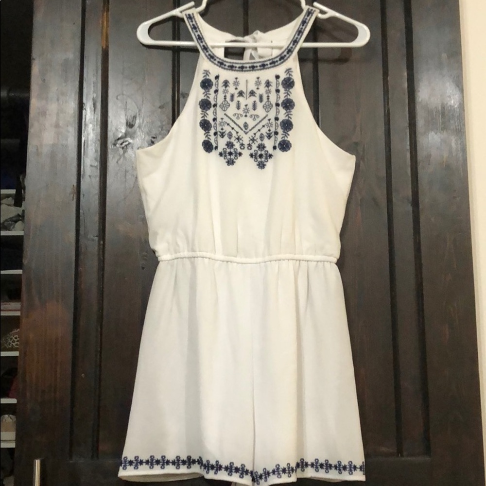 White and Navy Embroider Romper Size Medium